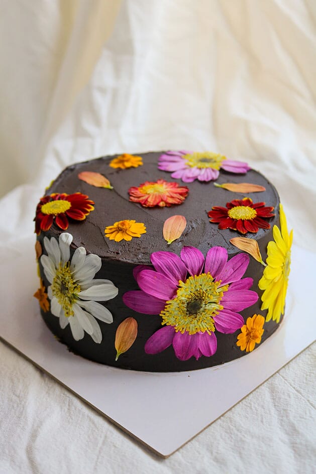 
                  
                    Load image into Gallery viewer, Pressed Flower Cake - MKT Sweet The Daily Knead Chocolate Olive Oil - Midi 
                  
                