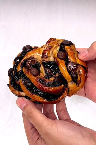 
                  
                    Load image into Gallery viewer, Chocolate Brioche Babka - MKT Sweet The Daily Knead Bakery Knot (by the piece) Classic 
                  
                