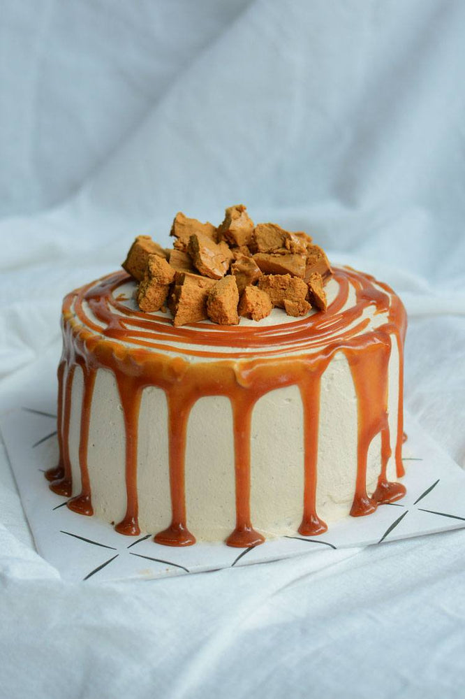 
                  
                    Load image into Gallery viewer, Coffee Caramel Crunch Cake Sweet The Daily Knead Midi 
                  
                