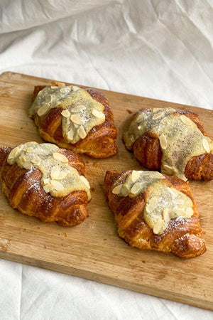 
                  
                    Load image into Gallery viewer, Flavored Croissants - Food Lab PopUp The Daily Knead 
                  
                