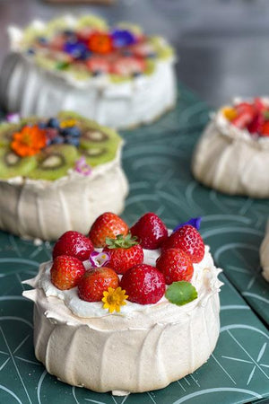 
                  
                    Load image into Gallery viewer, Pavlova Sweet The Daily Knead Cheesecake (Midi) 
                  
                
