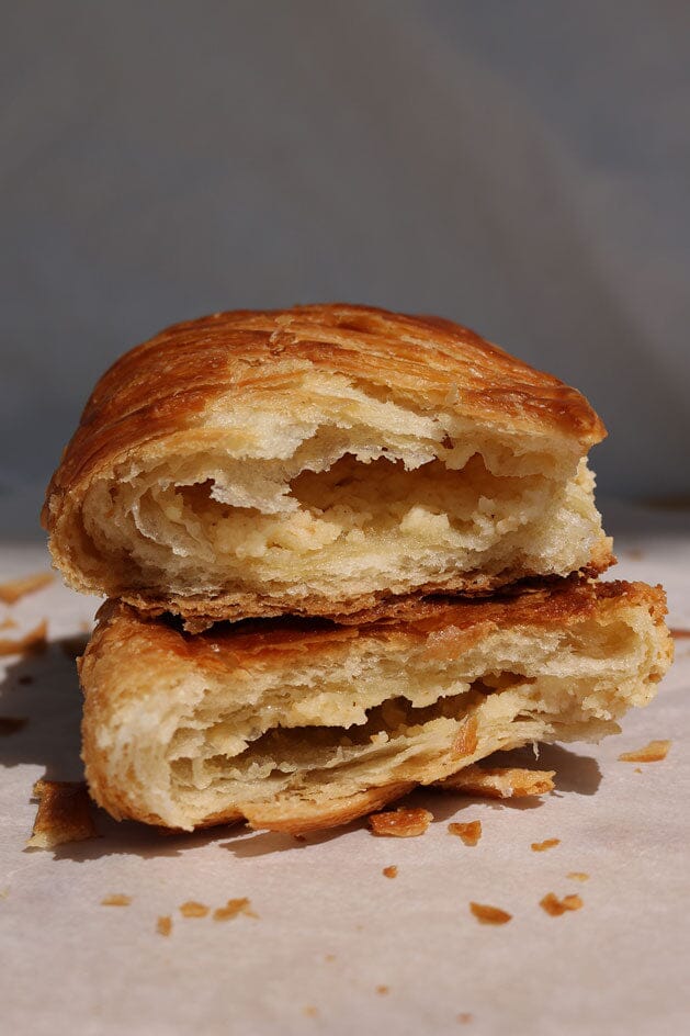 
                  
                    Load image into Gallery viewer, Savory Cheese Box - MKT PopUp The Daily Knead Almond Cream Cheese (by the piece) 
                  
                