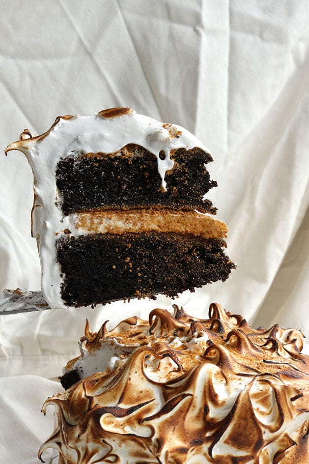 
                  
                    Load image into Gallery viewer, S&amp;#39;mores Cake - MKT Sweet The Daily Knead Grand 
                  
                